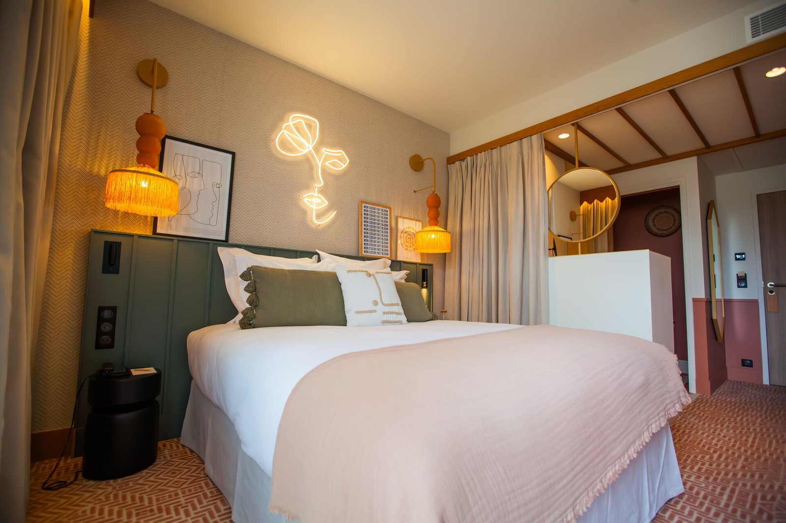 BLOOM HOUSE HOTEL RESTAURANT & SPA PARIS, rooms
