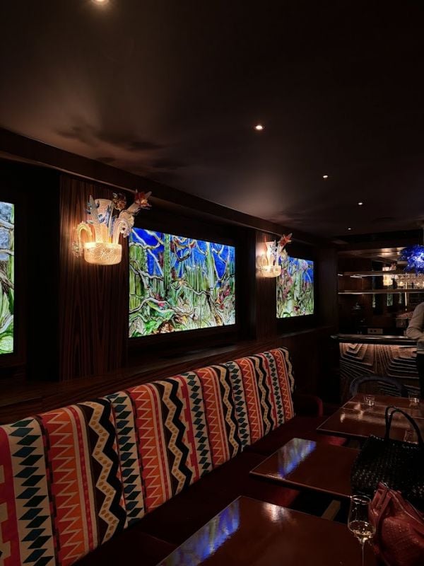 Home Barrier Vendôme — eat & drink