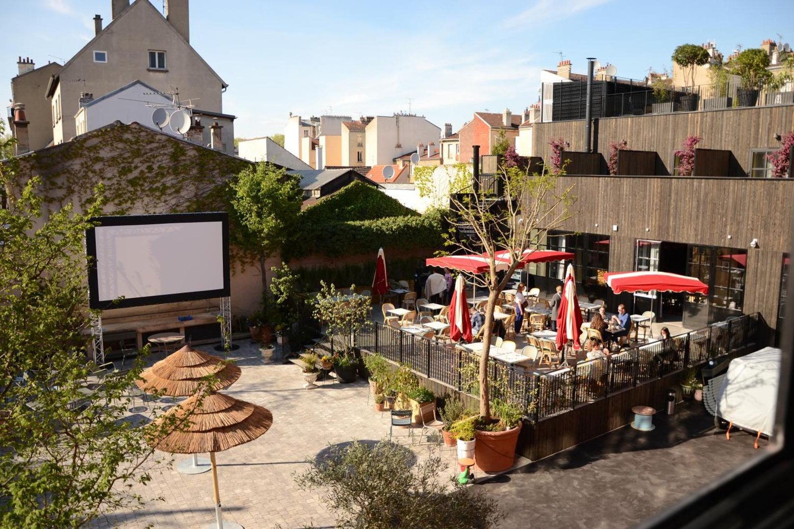 MOB HOUSE — eat & drink