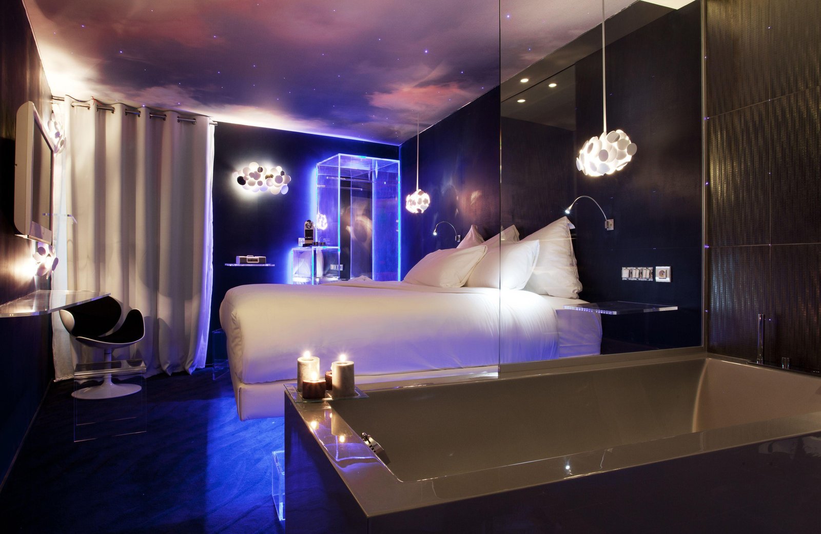 Seven Hotel Paris — rooms