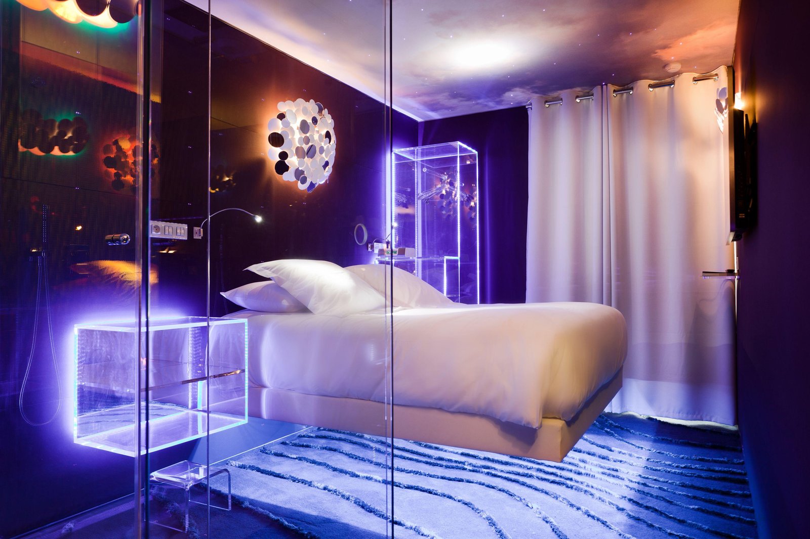 Seven Hotel Paris — rooms