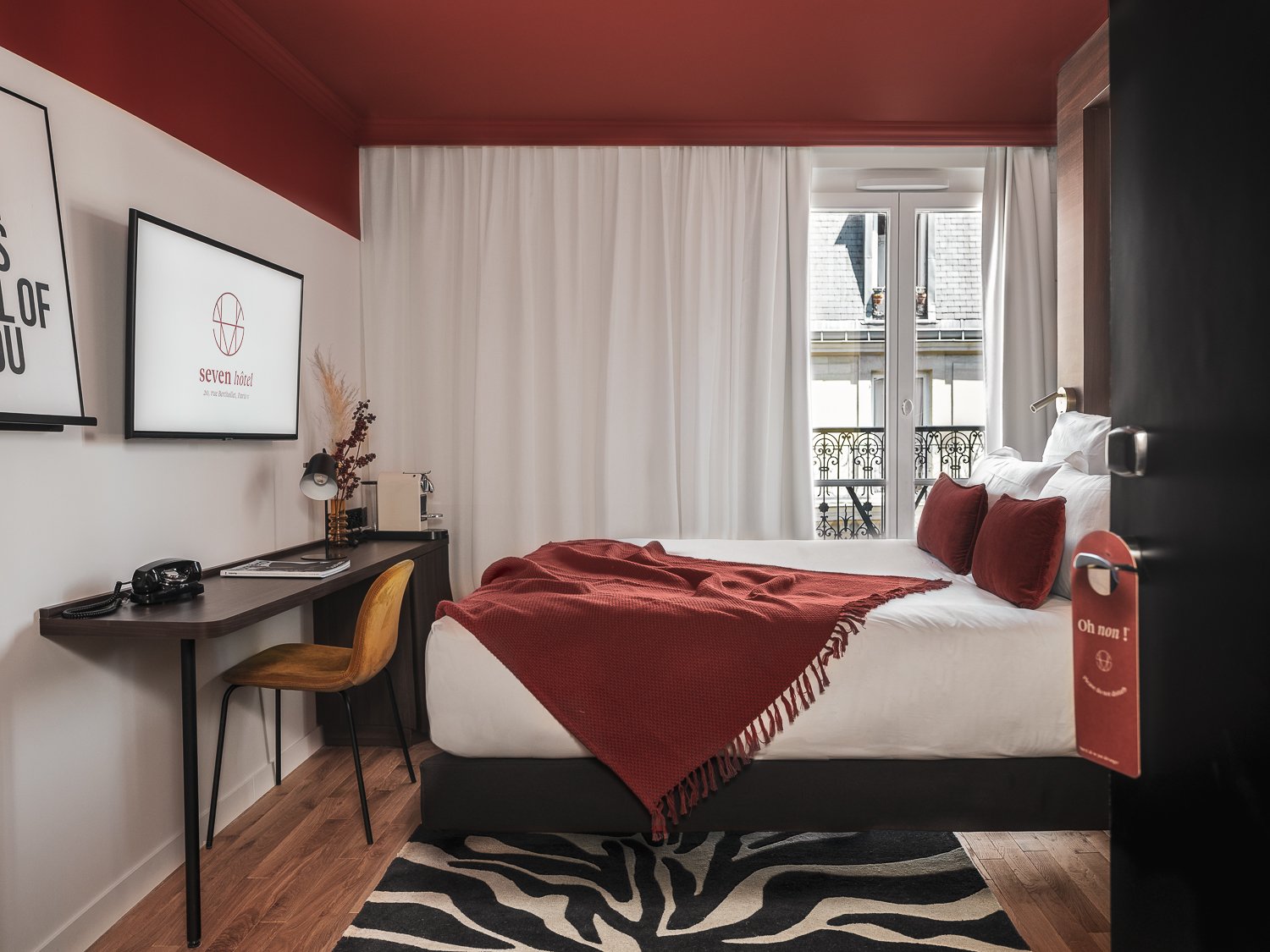 Seven Hotel Paris — rooms