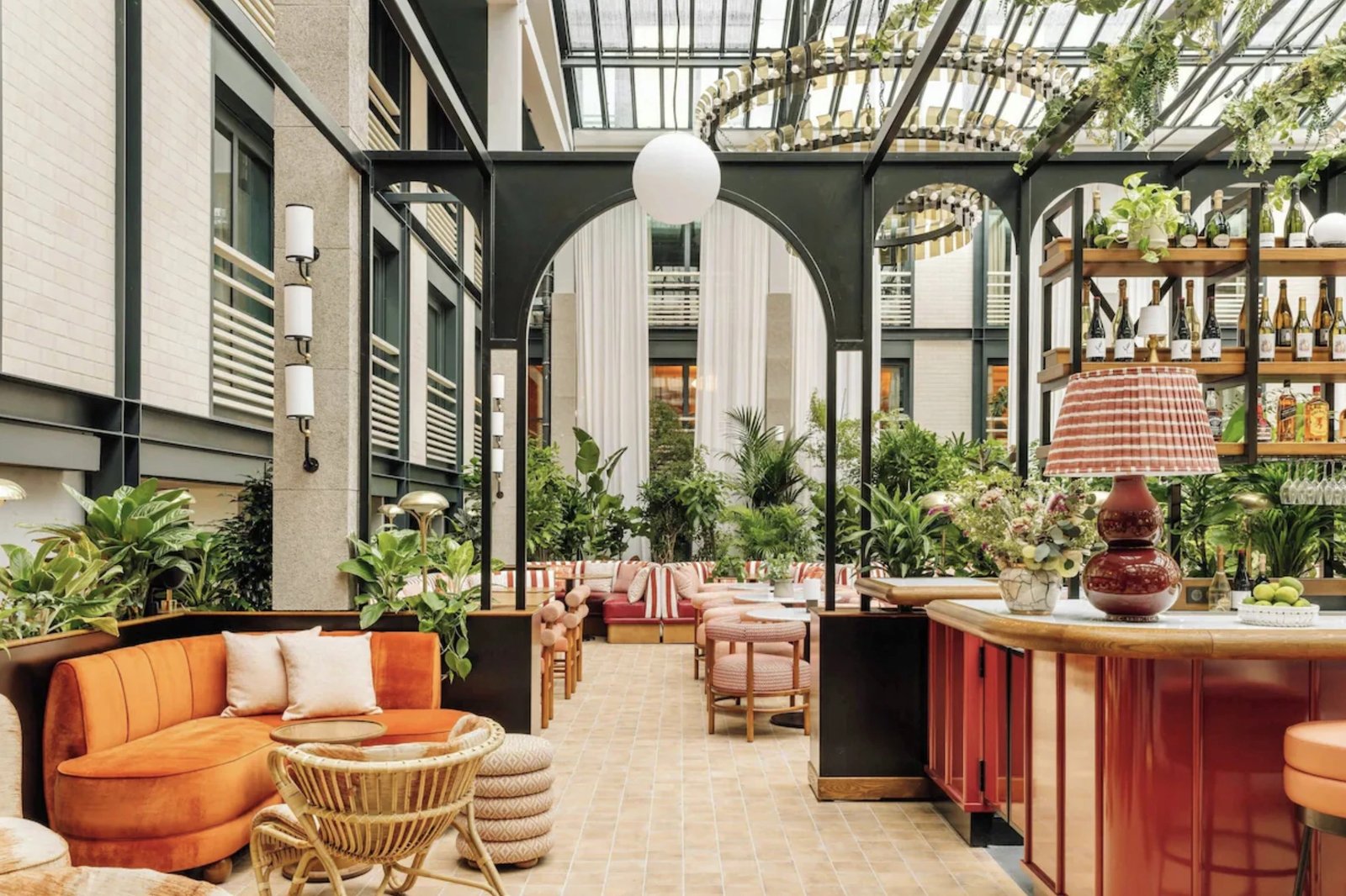 Hôtel Monsieur Aristide — eat & drink
