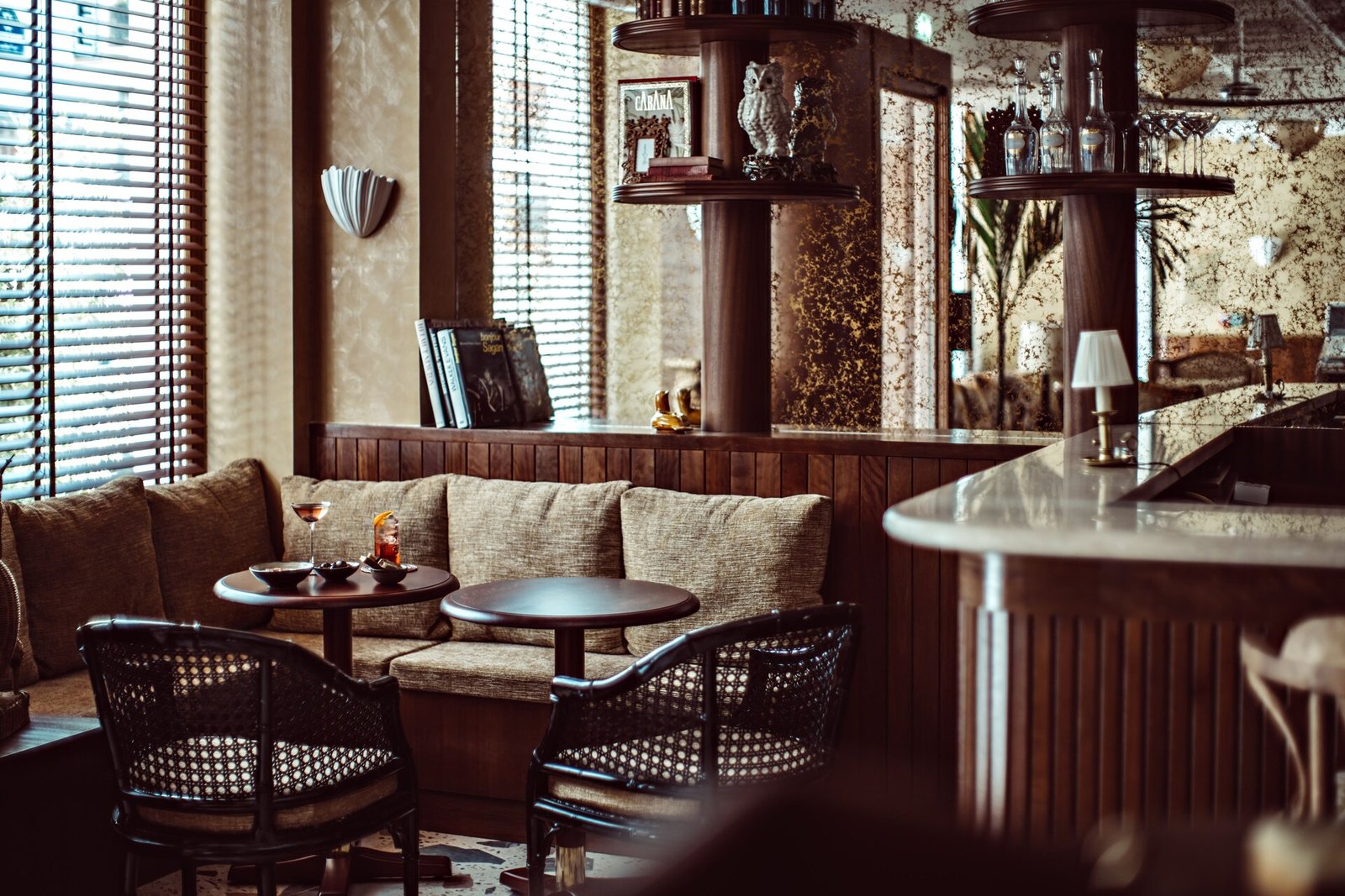 Hôtel Monsieur Aristide, café aristide