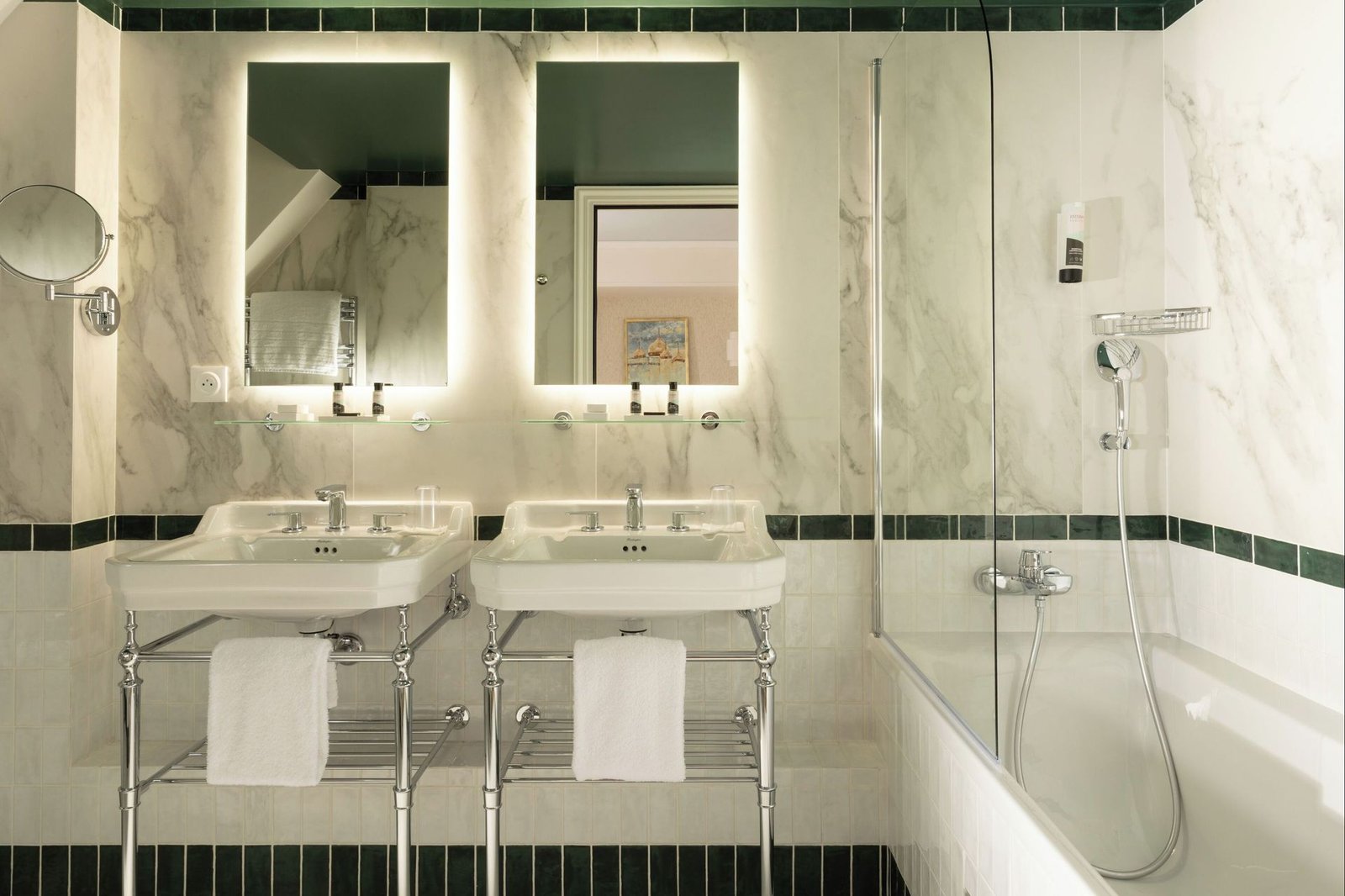 Almarine Eiffel Hotel & SPA by Malone — rooms