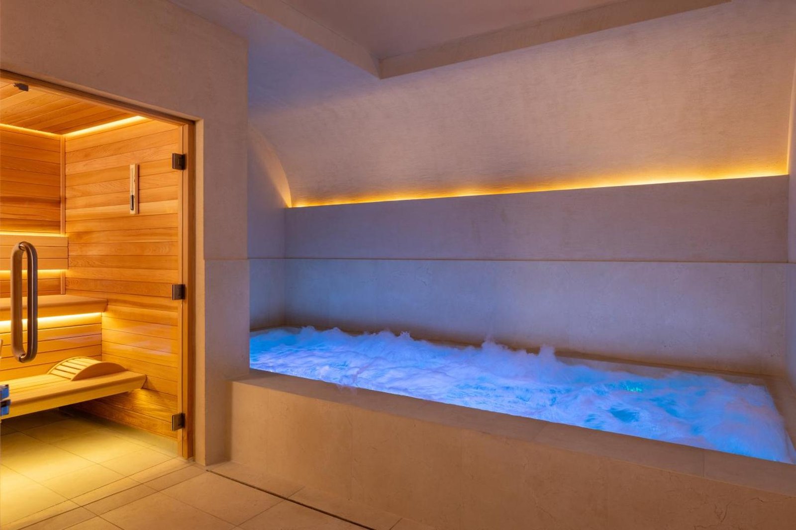Almarine Eiffel Hotel & SPA by Malone — wellness