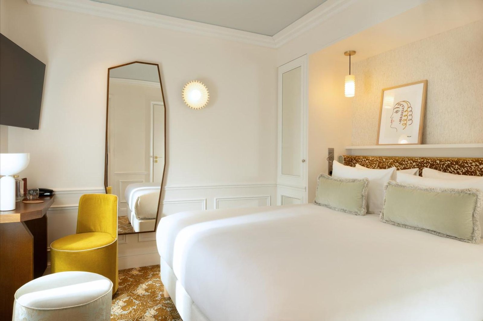 Almarine Eiffel Hotel & SPA by Malone — rooms
