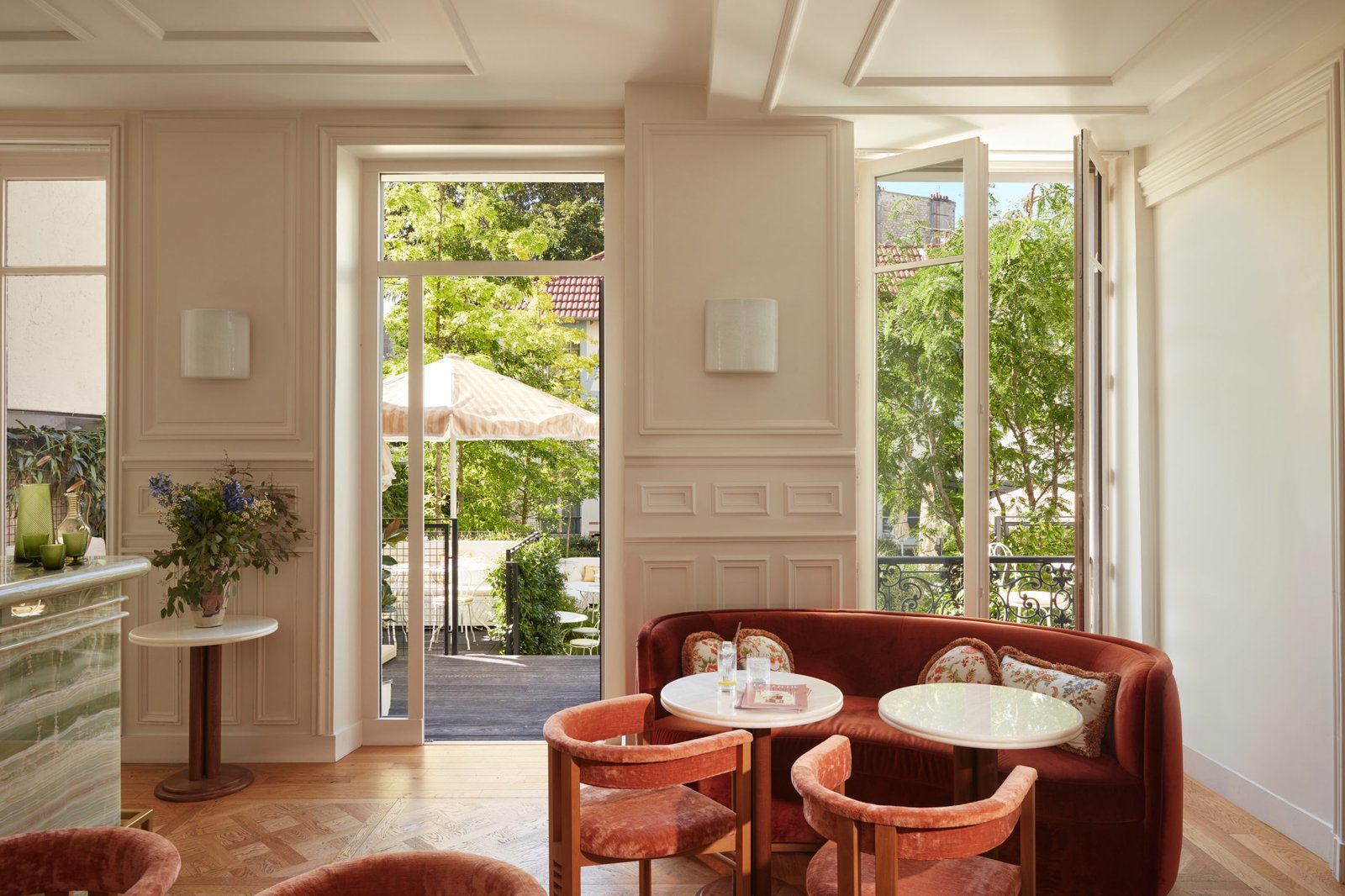 Le 5 Particulier — eat & drink