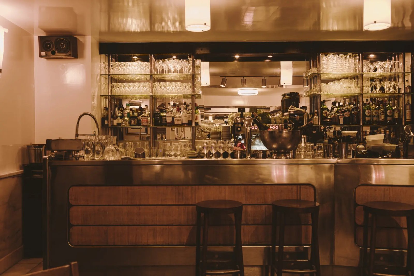 Hôtel Amour, restaurant & bistro amour