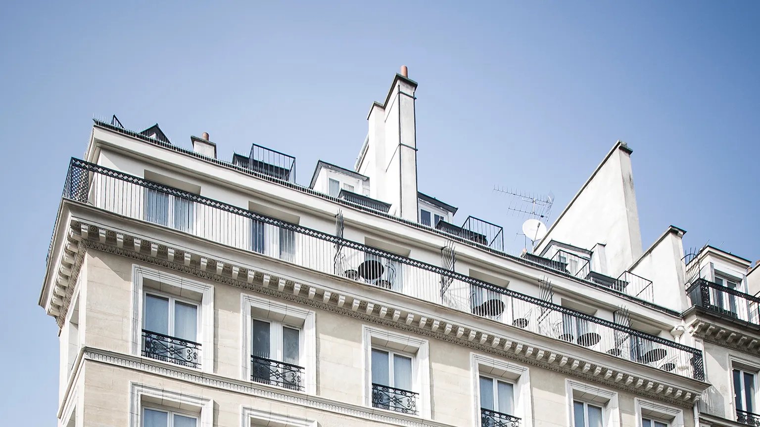 Hôtel Panache — backstory