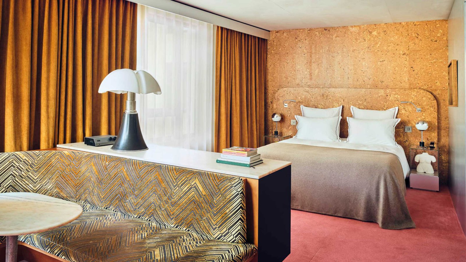 Hôtel Bus Palladium — rooms