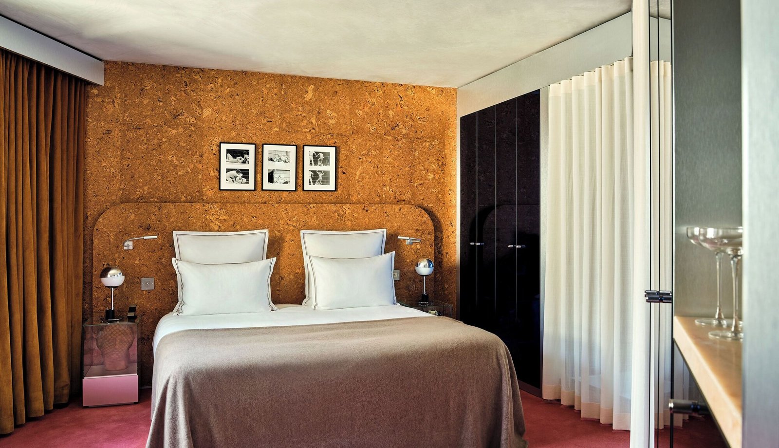 Hôtel Bus Palladium — rooms