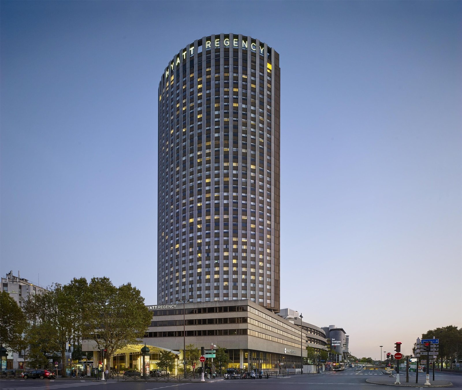 Hyatt Regency Paris Étoile — backstory