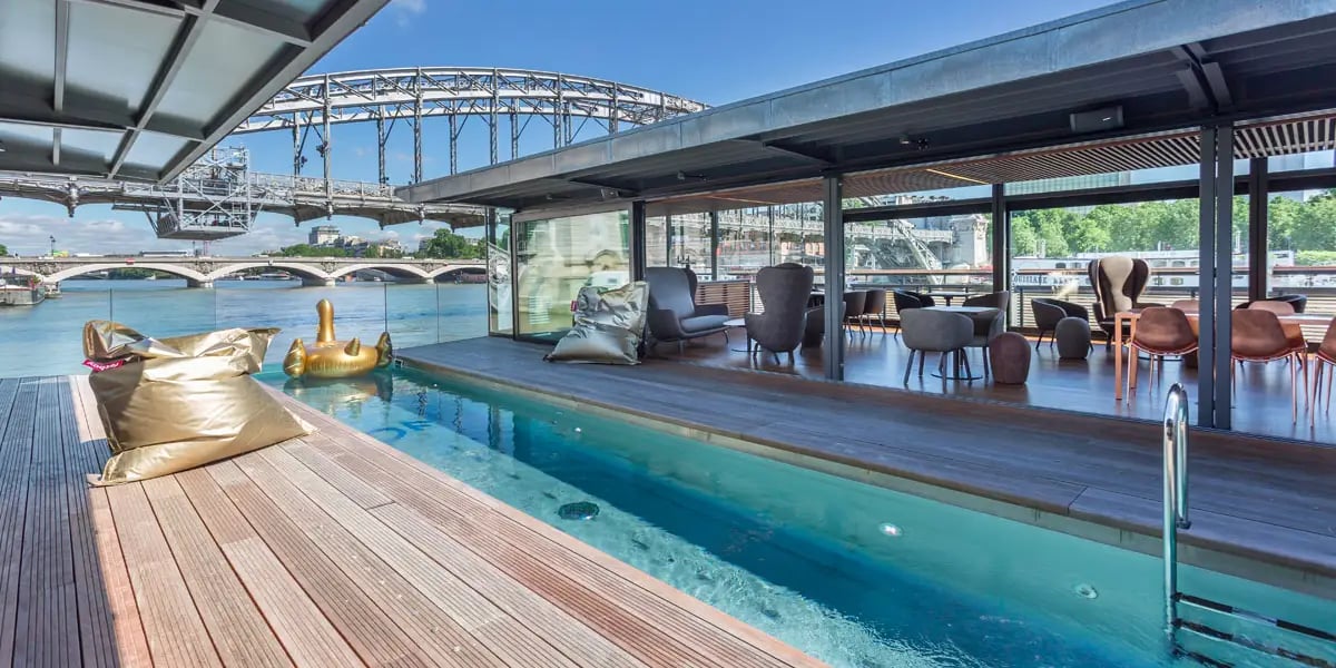 Off Paris Seine — wellness
