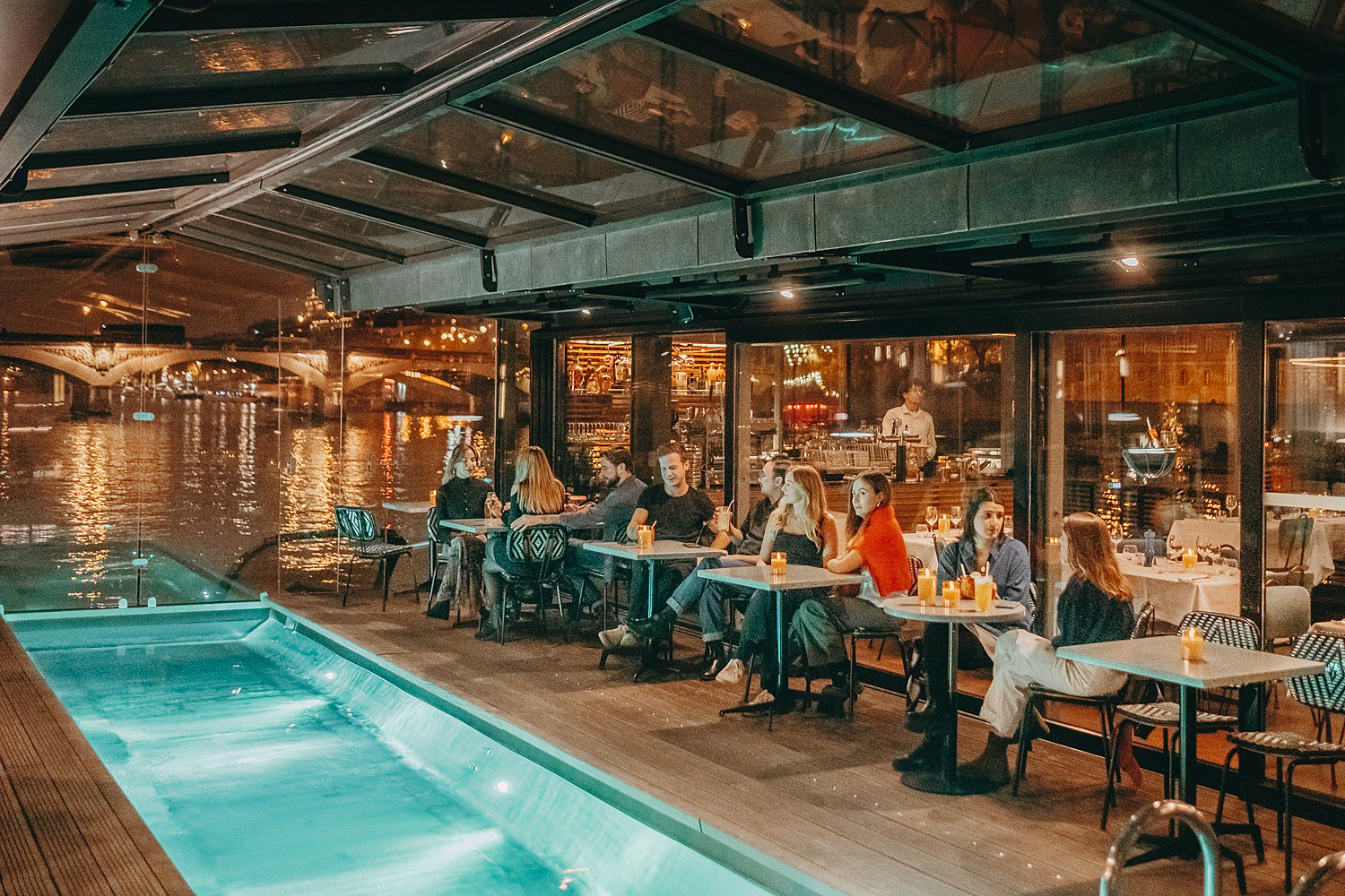 Off Paris Seine — wellness