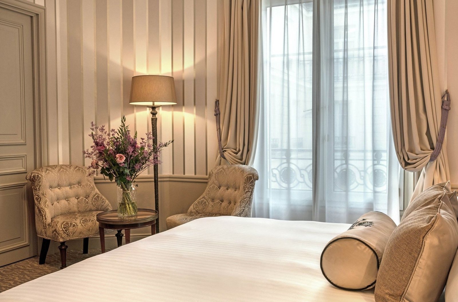Hôtel Westminster — rooms