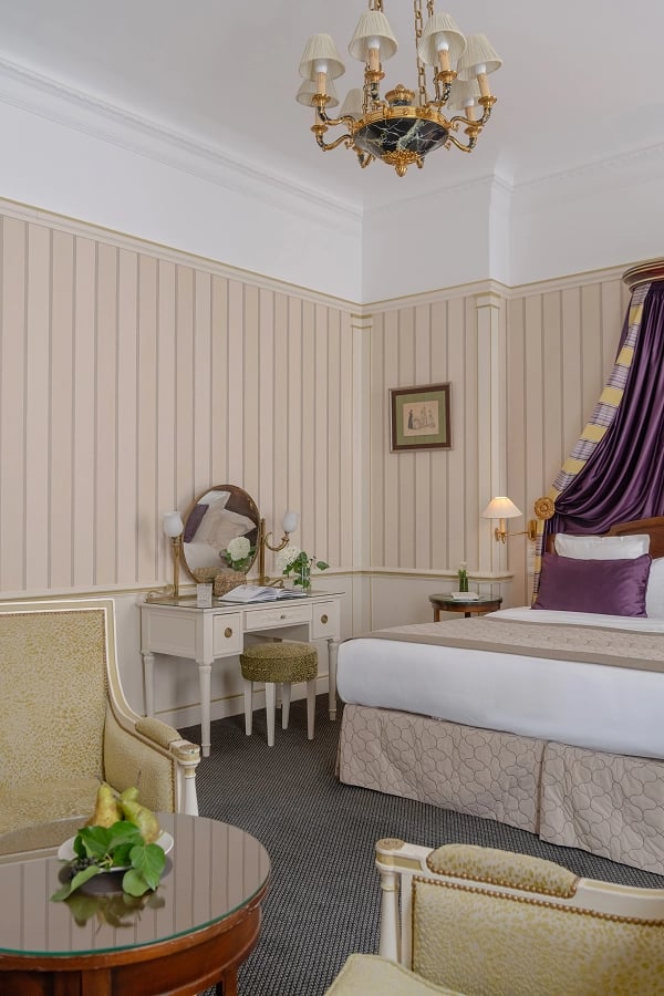 Hotel Napoleon — rooms