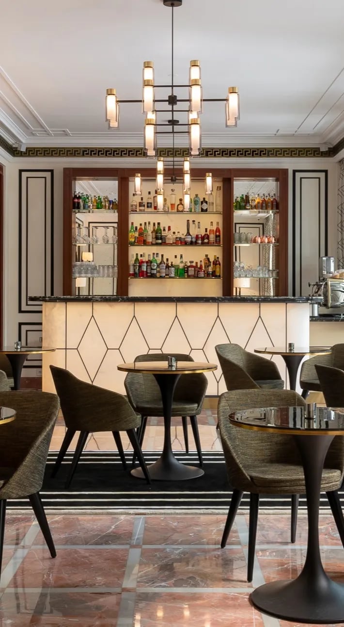 Hotel Napoleon — eat & drink