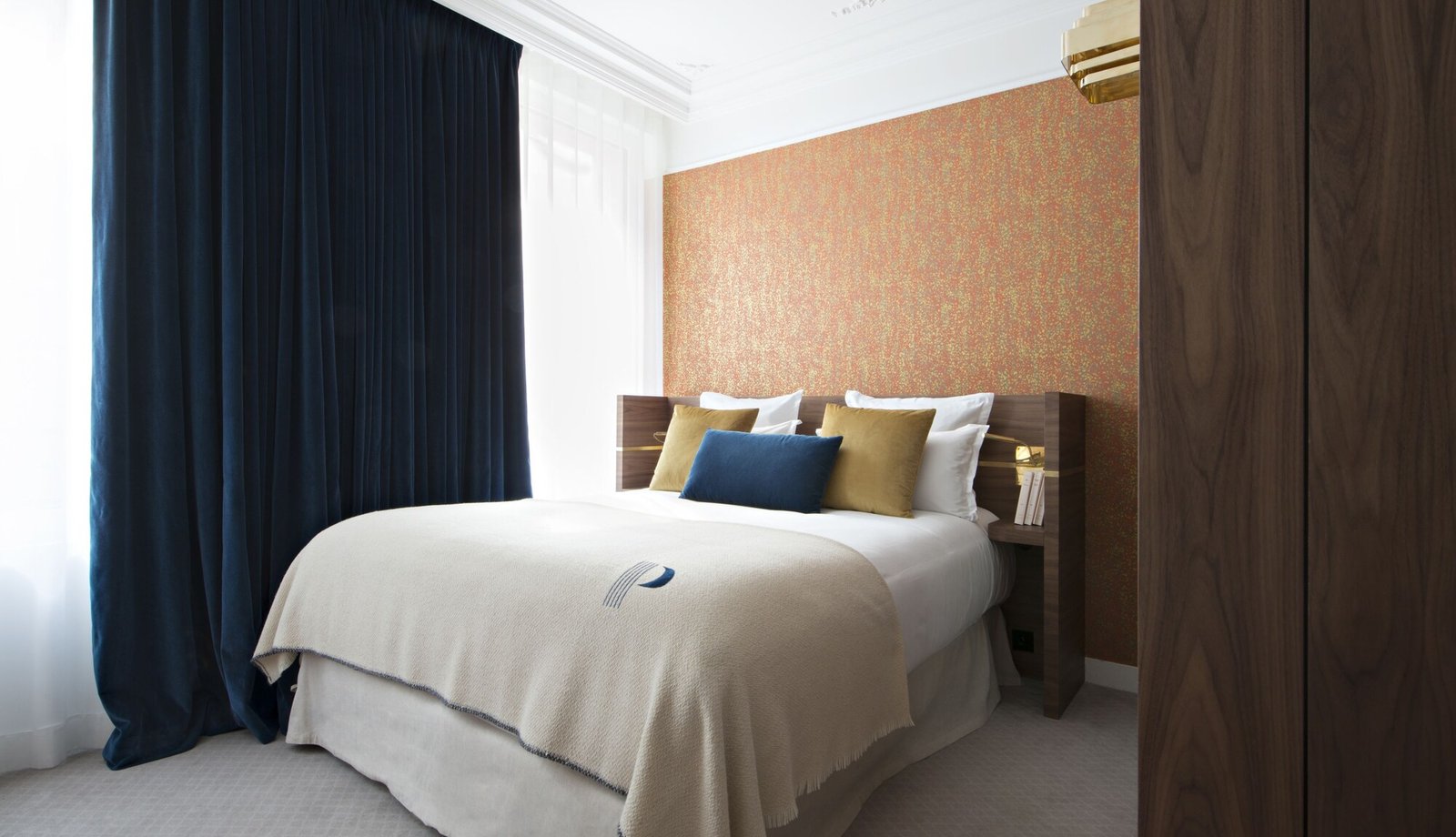Hôtel Parister — rooms