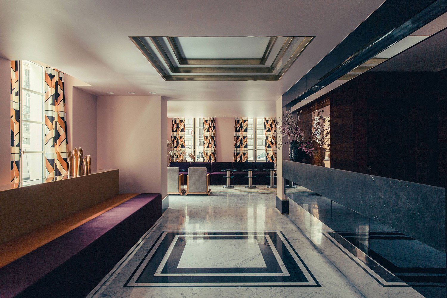 Hôtel Saint-Marc — vibe