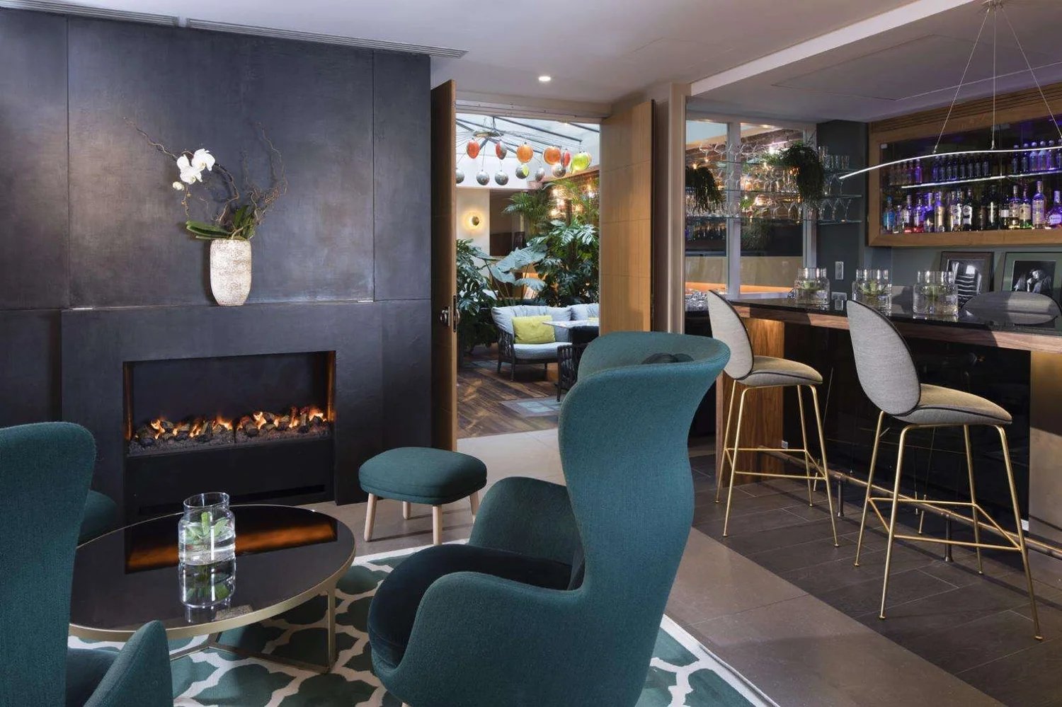Hôtel Le Six — eat & drink