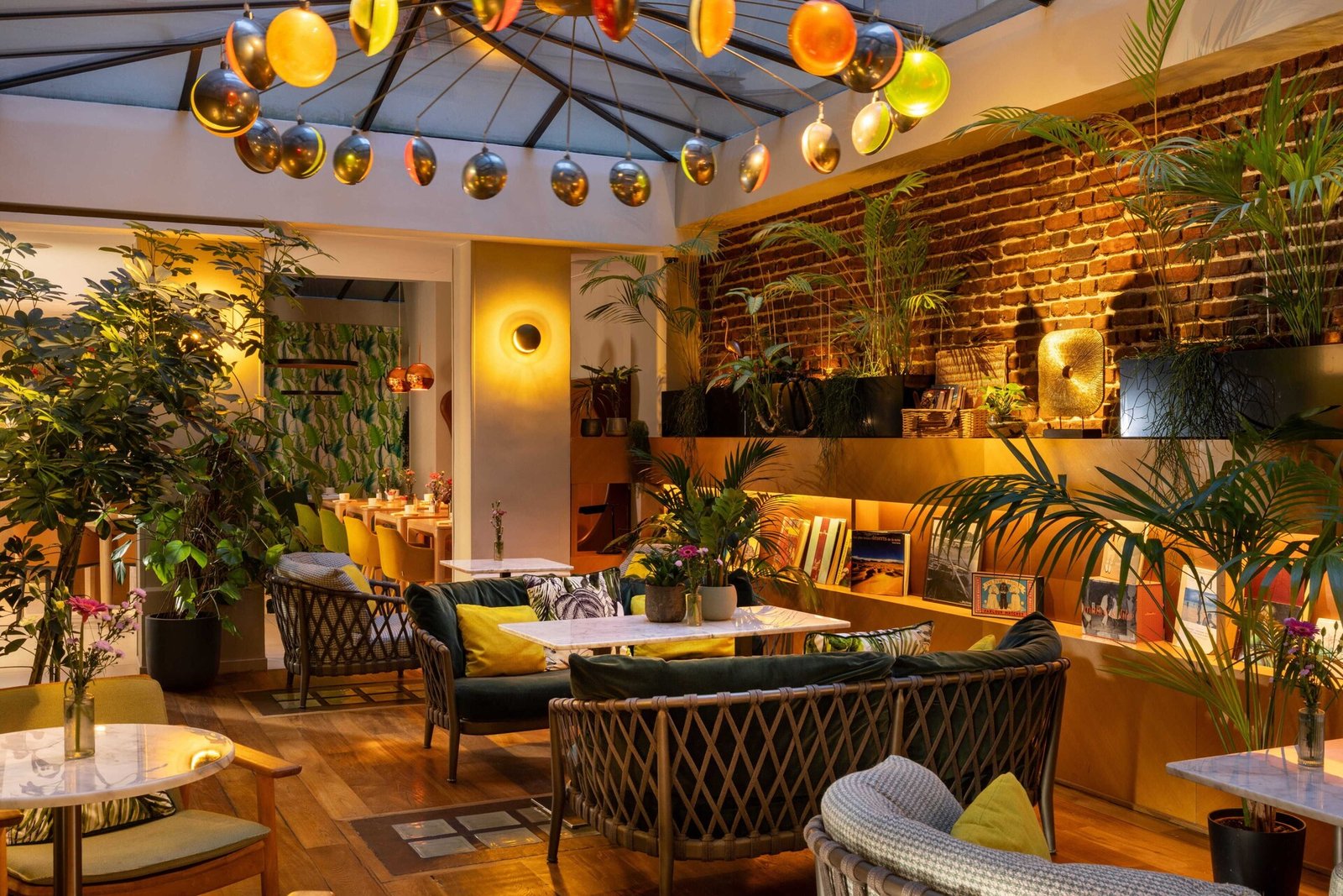 Hôtel Le Six — eat & drink