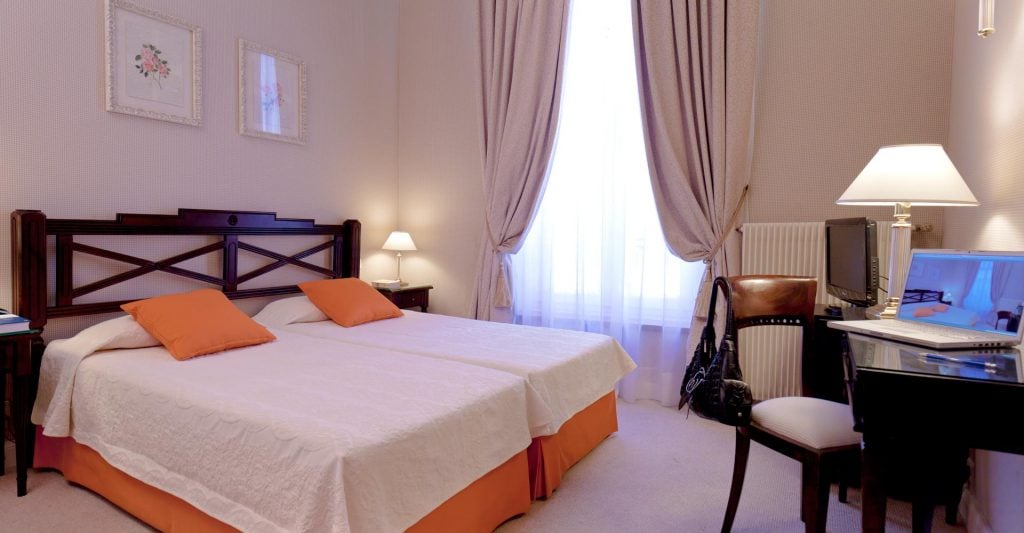 Hôtel Beaubourg — rooms