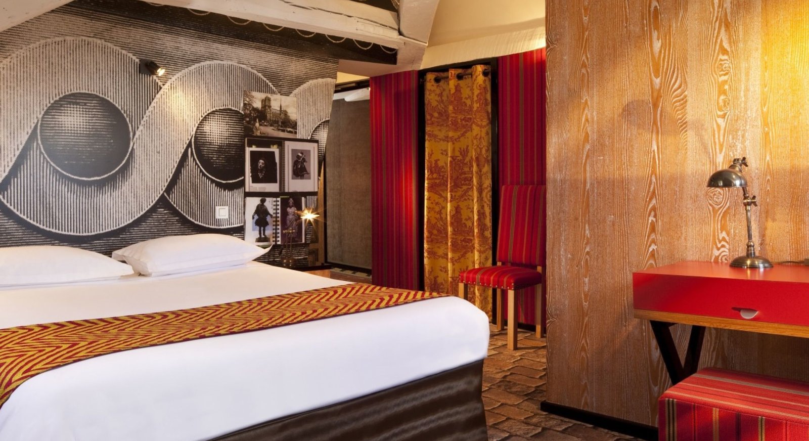 Hôtel Notre-Dame Saint Michel — rooms