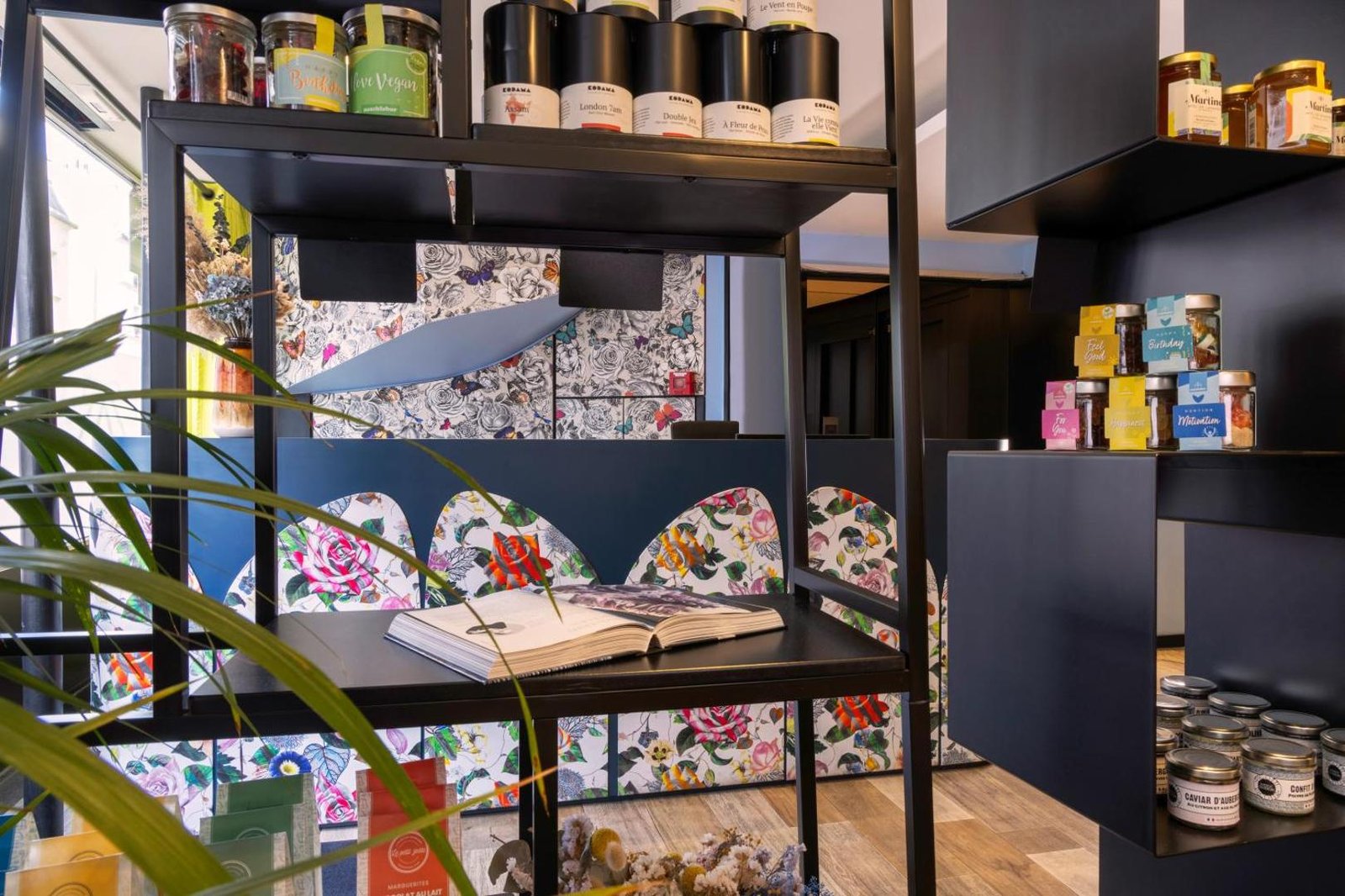 Hôtel L'Antoine — eat & drink