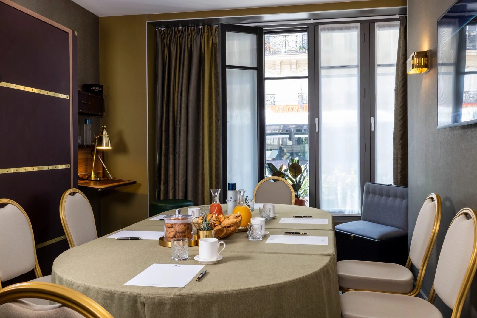 Hôtel Whistler Paris — eat & drink