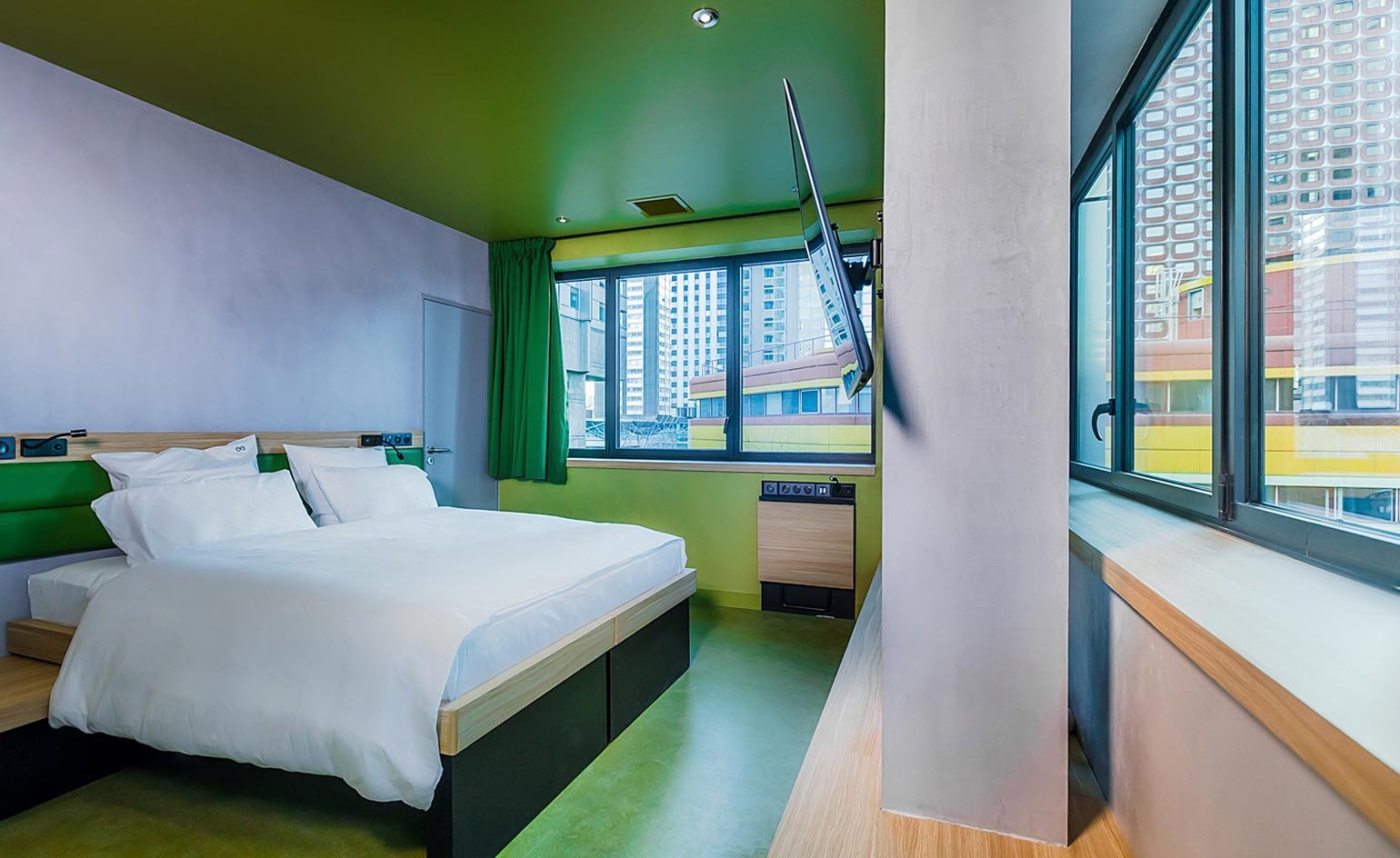 Yooma Urban Lodge Tour Eiffel — rooms