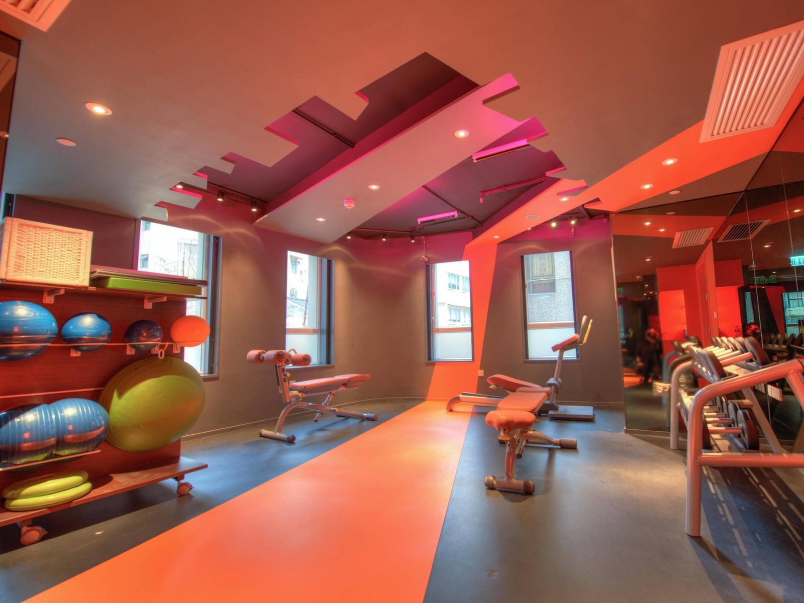 Hotel Madera Hollywood, the gym