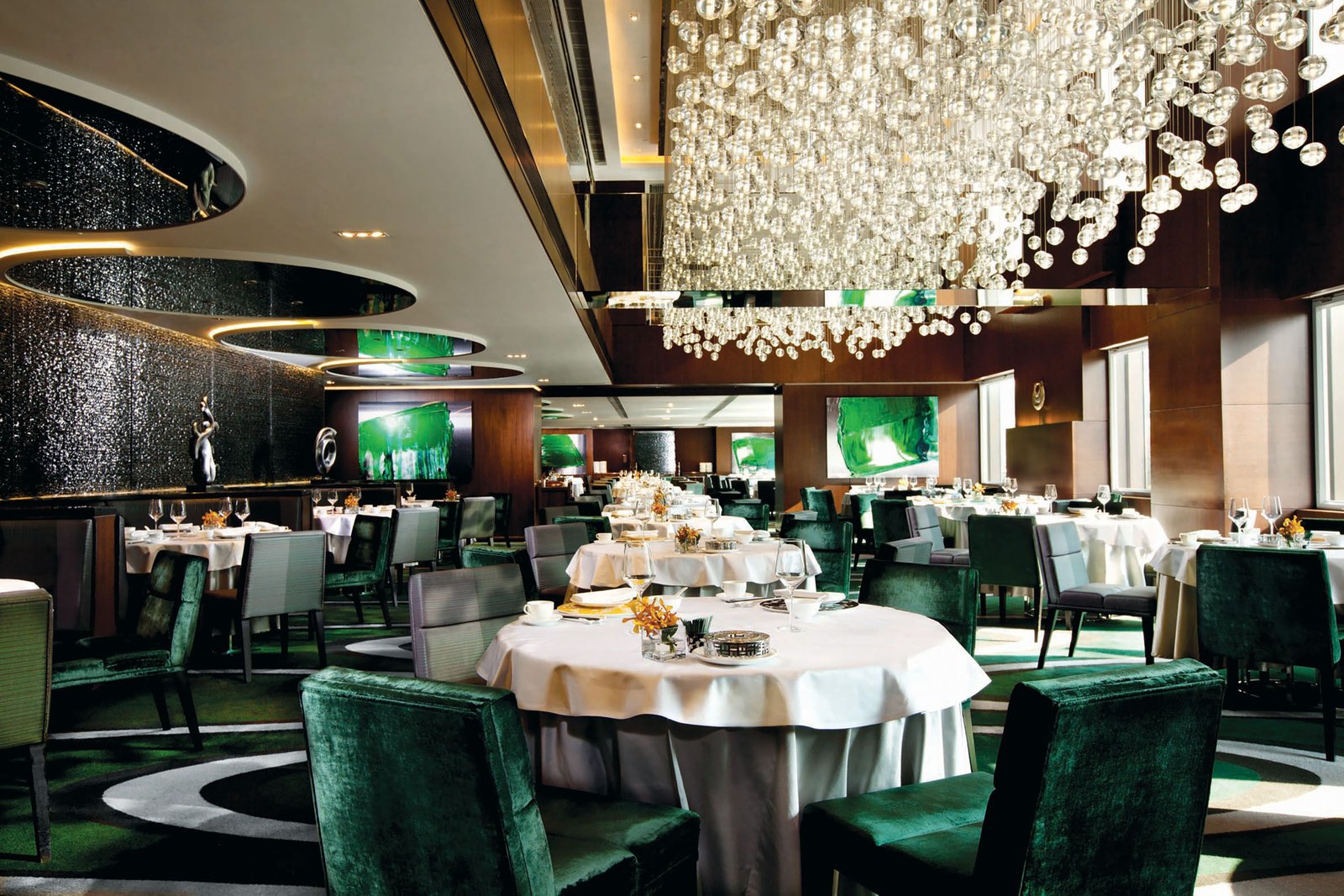 The Mira Hong Kong — eat & drink