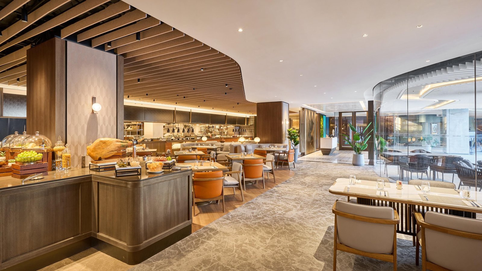 WM Hotel — eat & drink