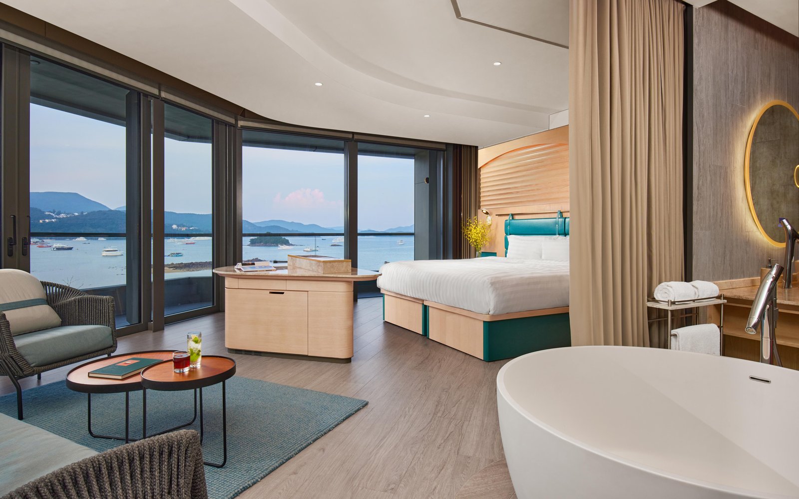 WM Hotel — rooms