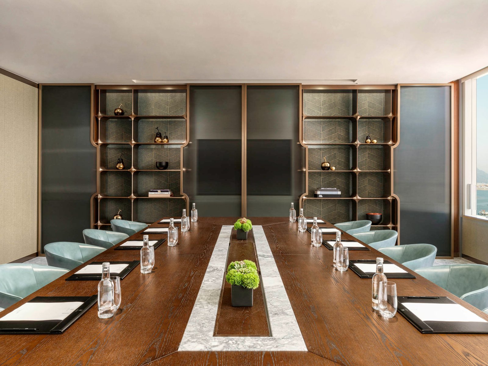 The Silveri Hotel Hong Kong - MGallery Collection — eat & drink