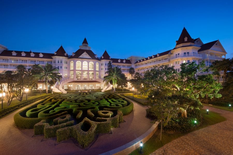 Hong Kong Disneyland Hotel — backstory