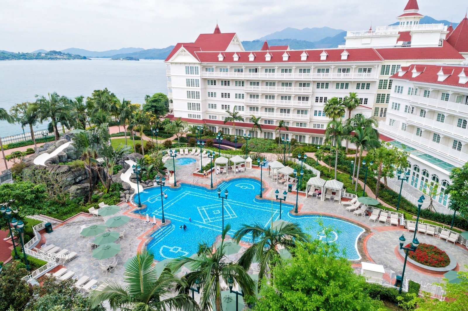 Hong Kong Disneyland Hotel — backstory