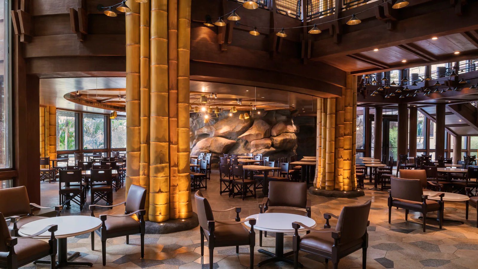 Disney Explorers Lodge — eat & drink