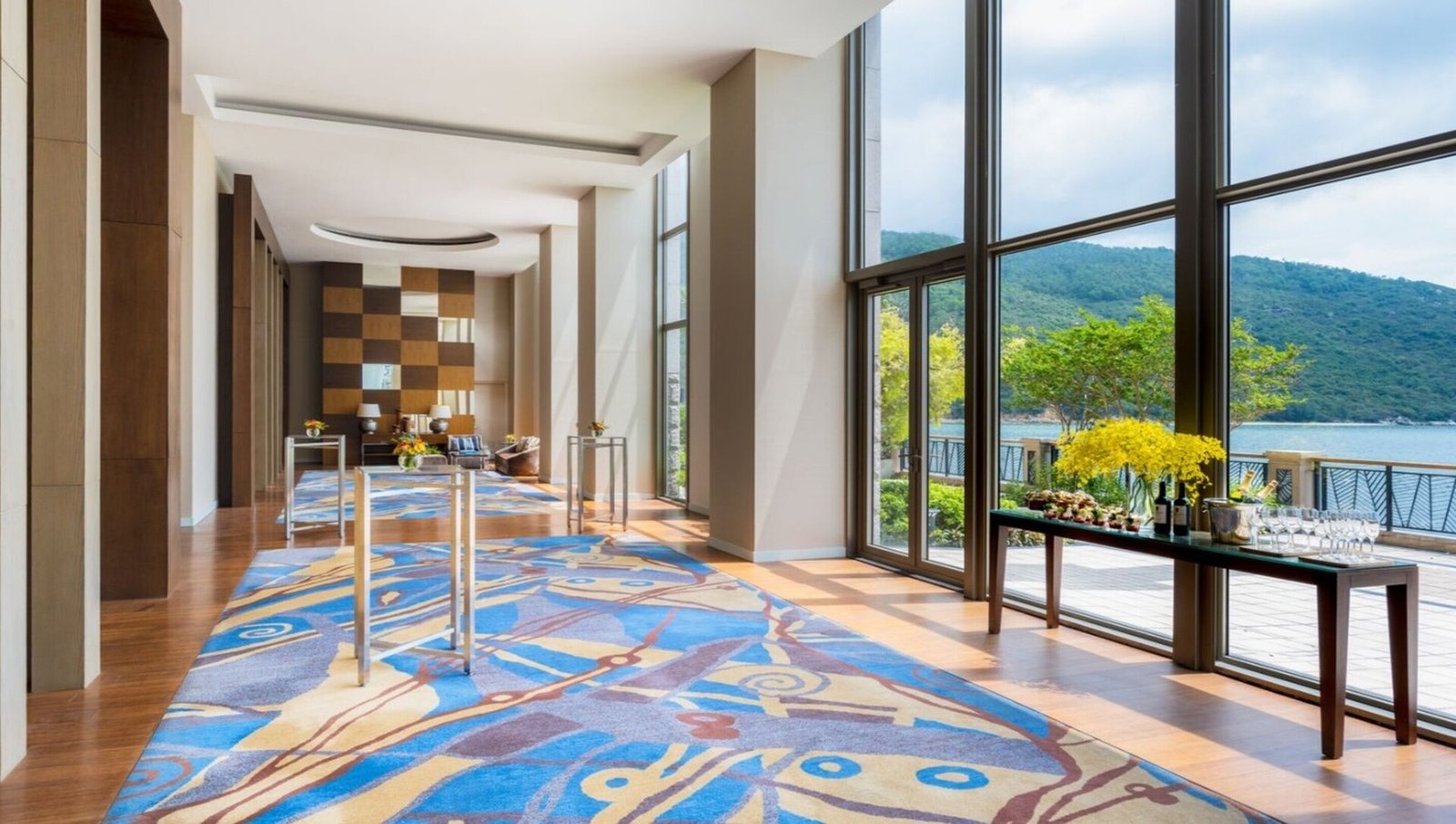 Auberge Discovery Bay Hong Kong — vibe