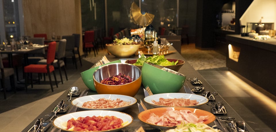The Salisbury - YMCA of Hong Kong — eat & drink