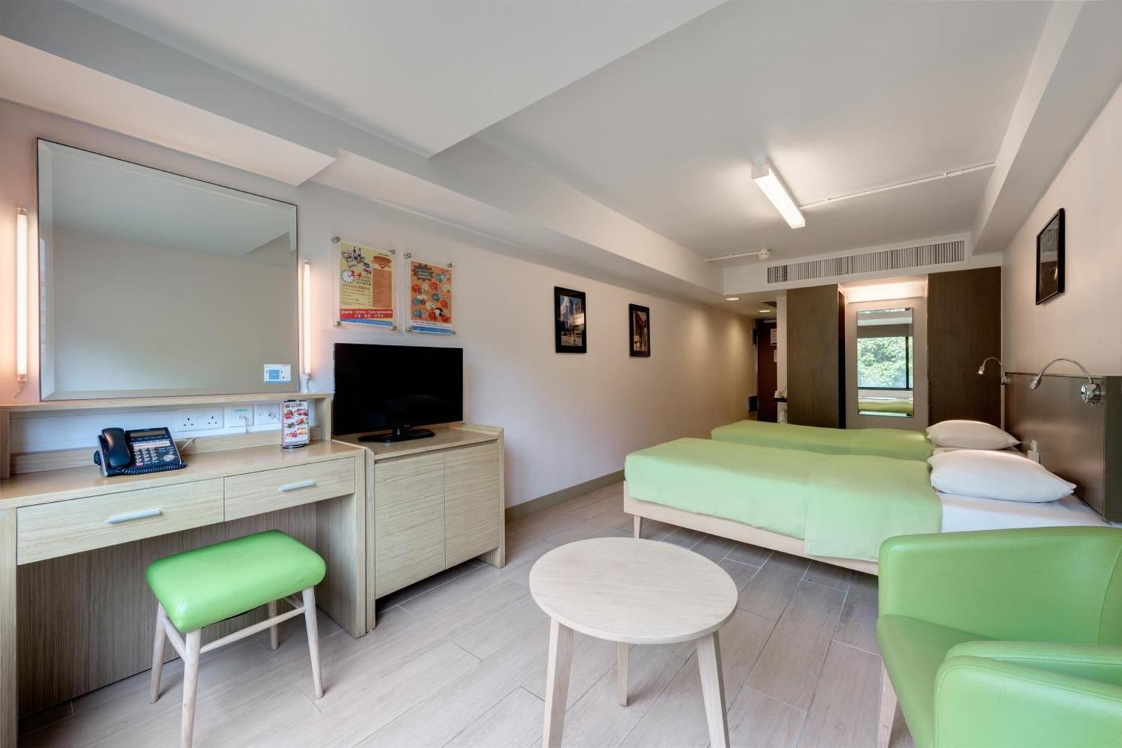 YHA Mei Ho House Youth Hostel — rooms