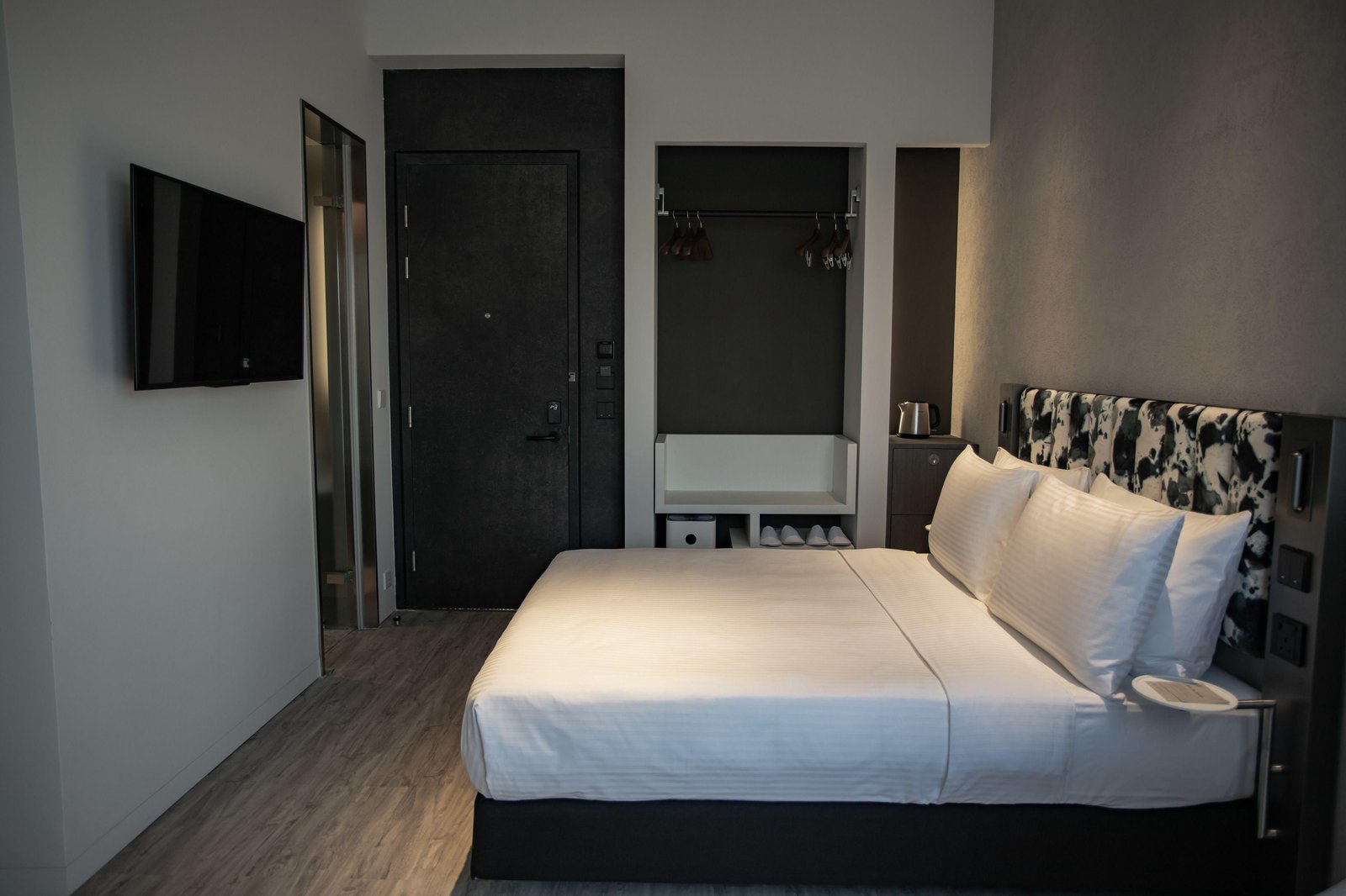 Page148 — rooms