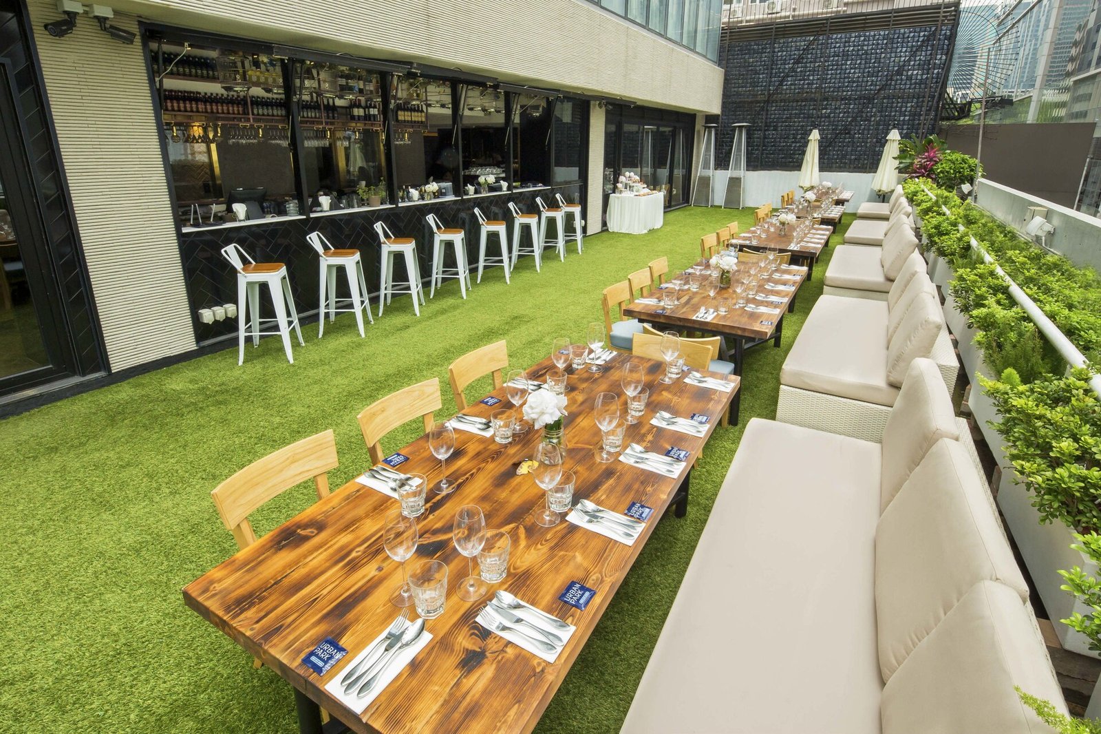 Attitude on Granville — eat & drink