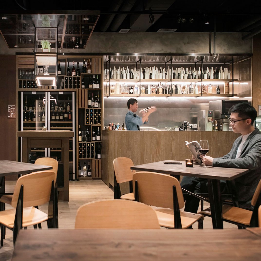 Hotel Stage — eat & drink