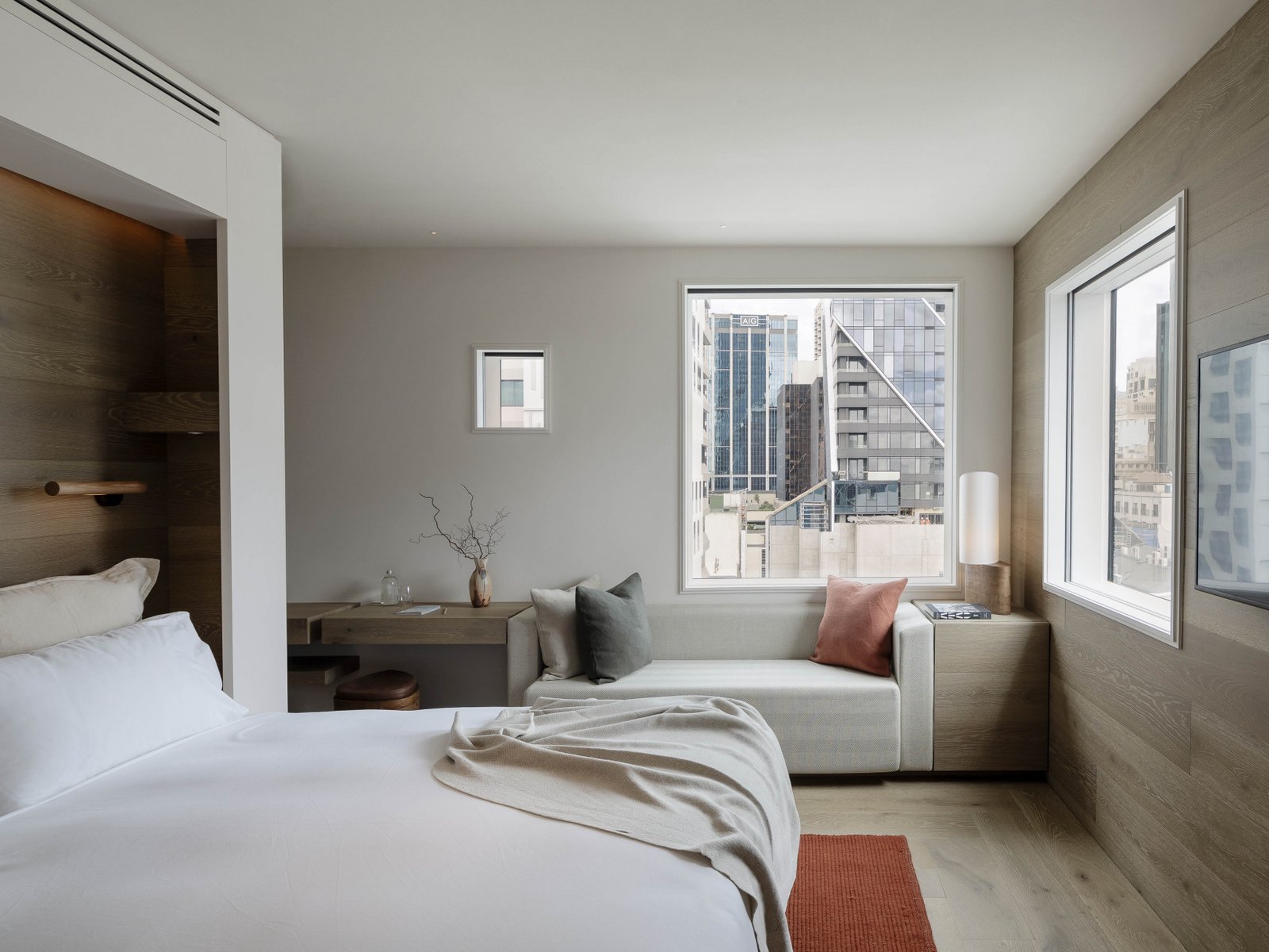 Britomart Hotel — vibe