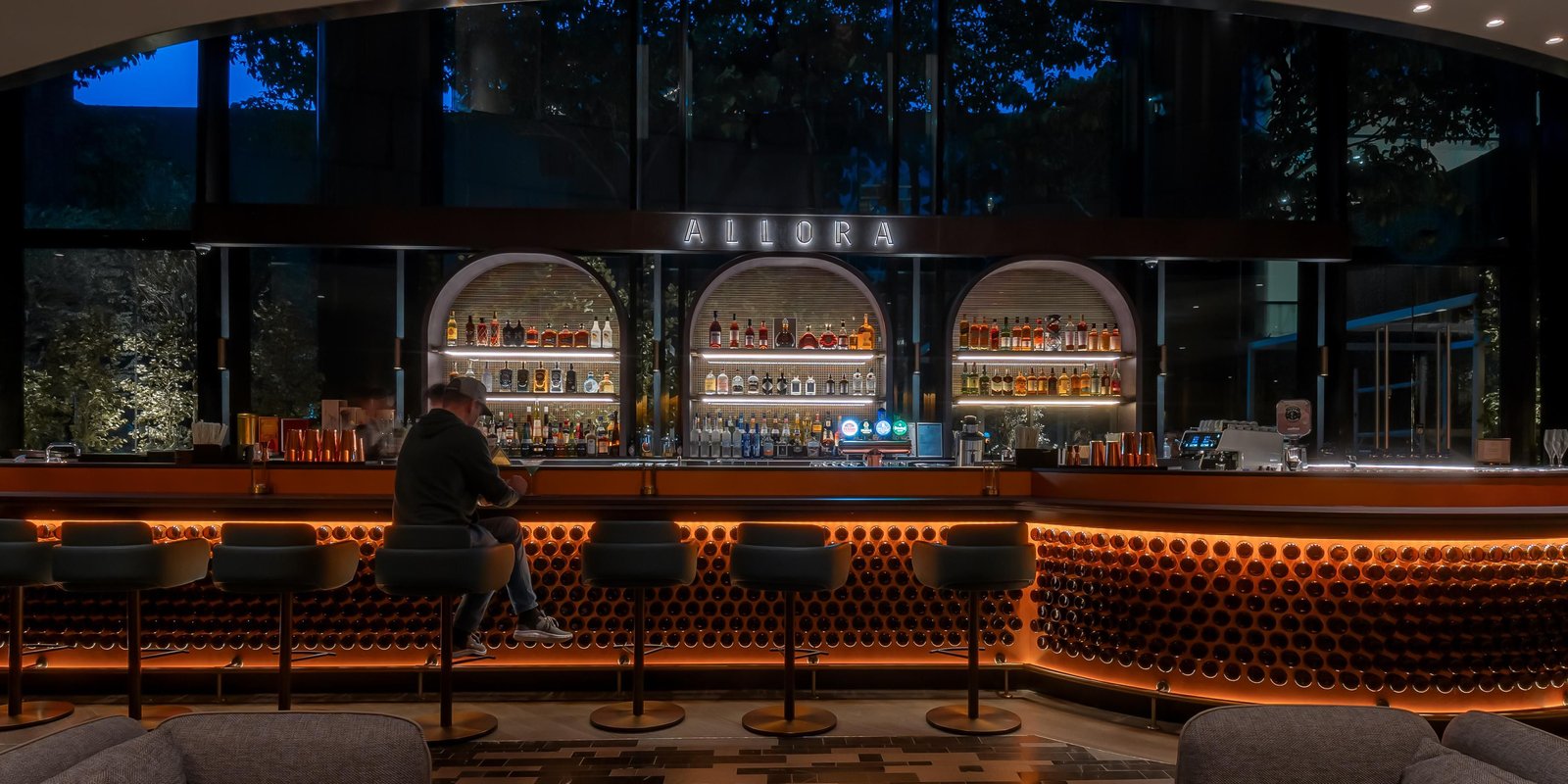 Crowne Plaza Changi Airport by IHG — eat & drink