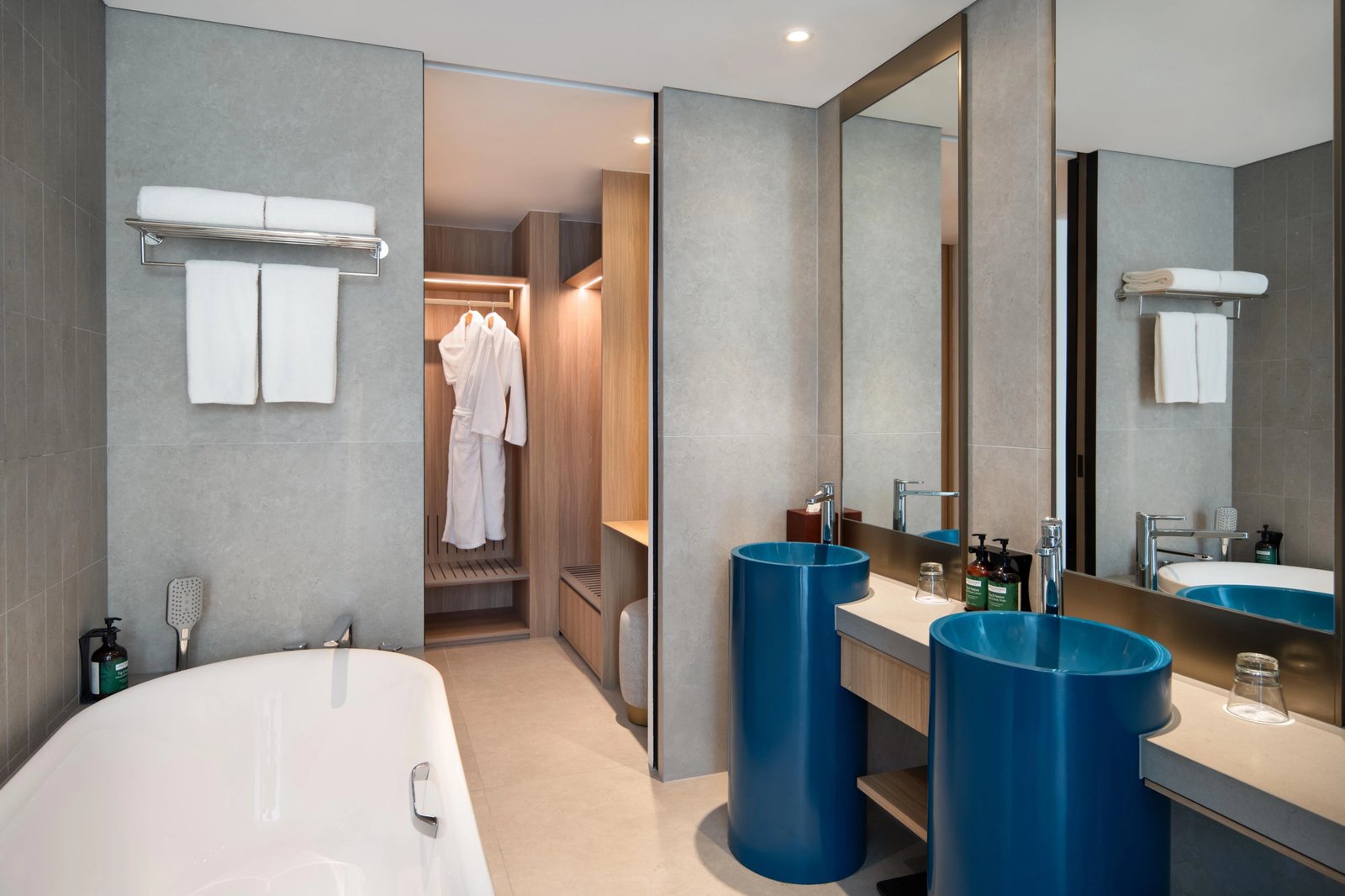 Crowne Plaza Changi Airport by IHG — rooms