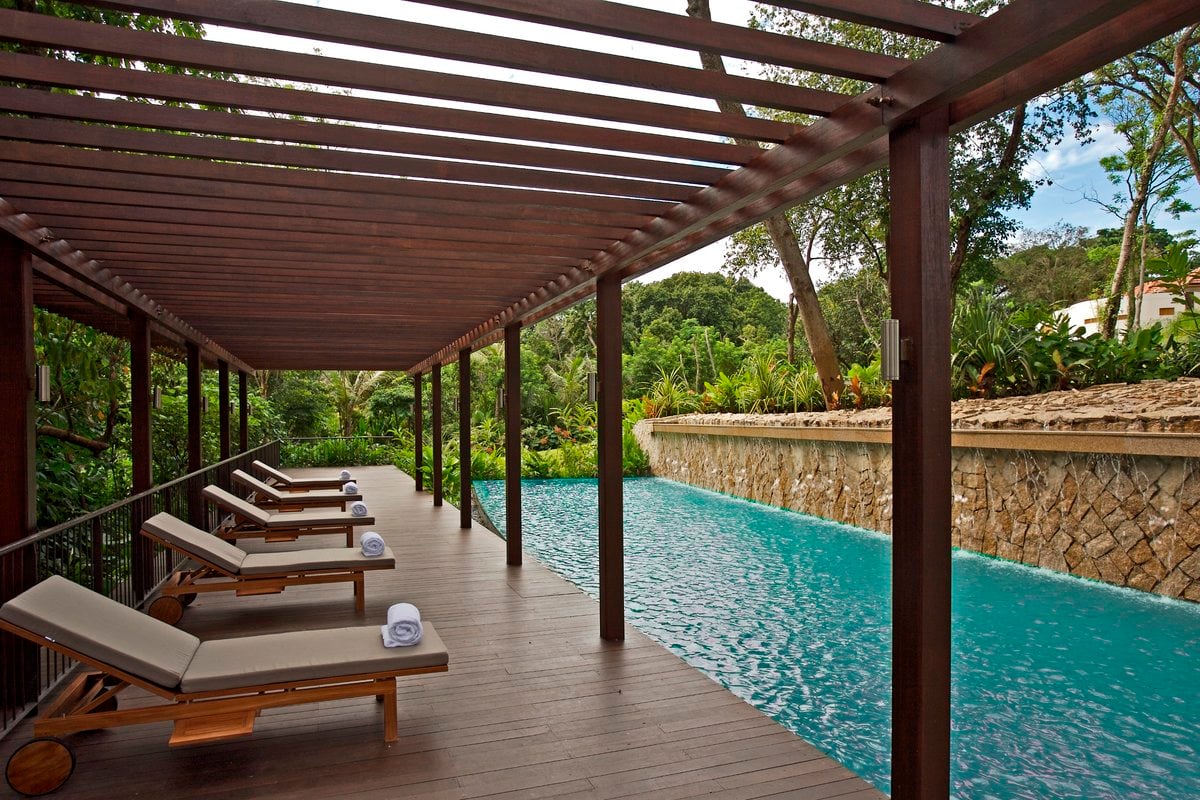 Amara Sanctuary Sentosa, the pool