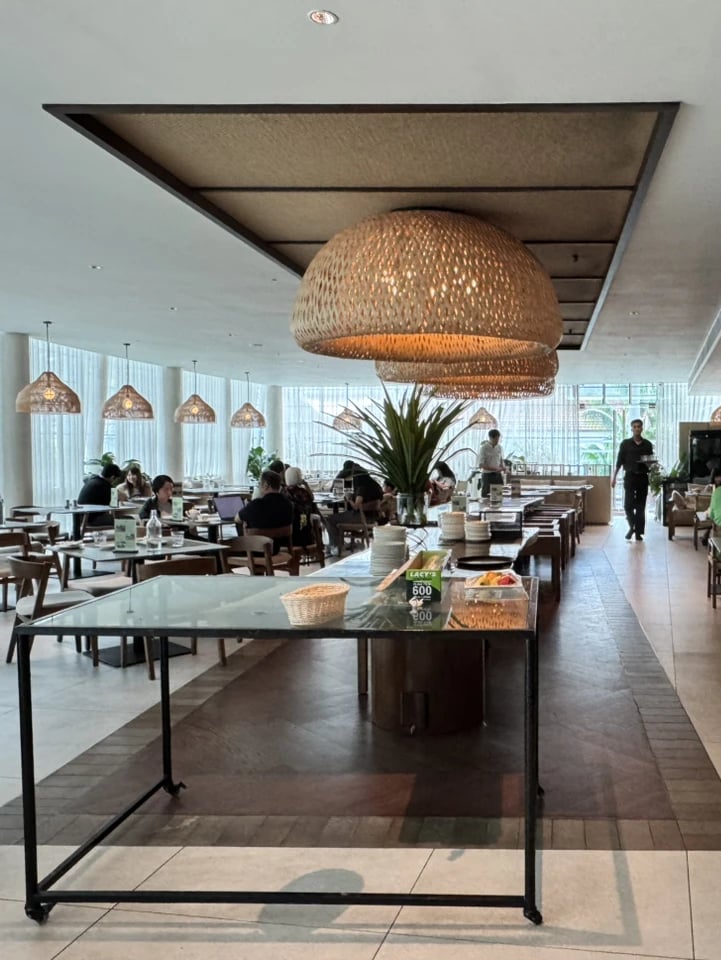 Amara Sanctuary Sentosa — eat & drink